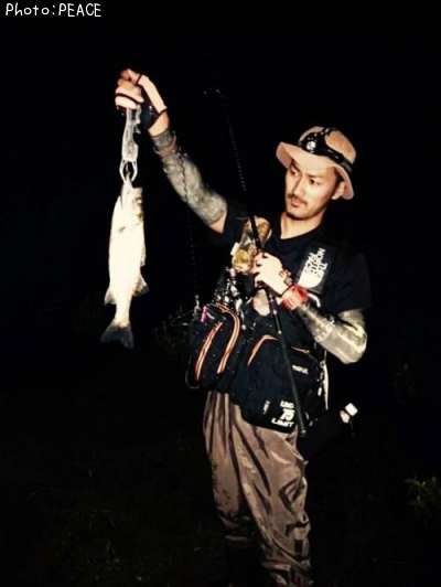 �����Х�