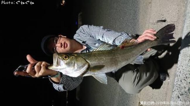 �����Х�